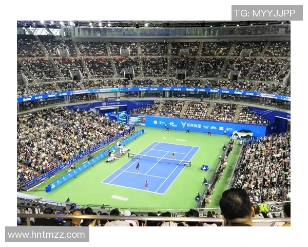 武汉网球队与杭州网球队的较量分析与战术探讨